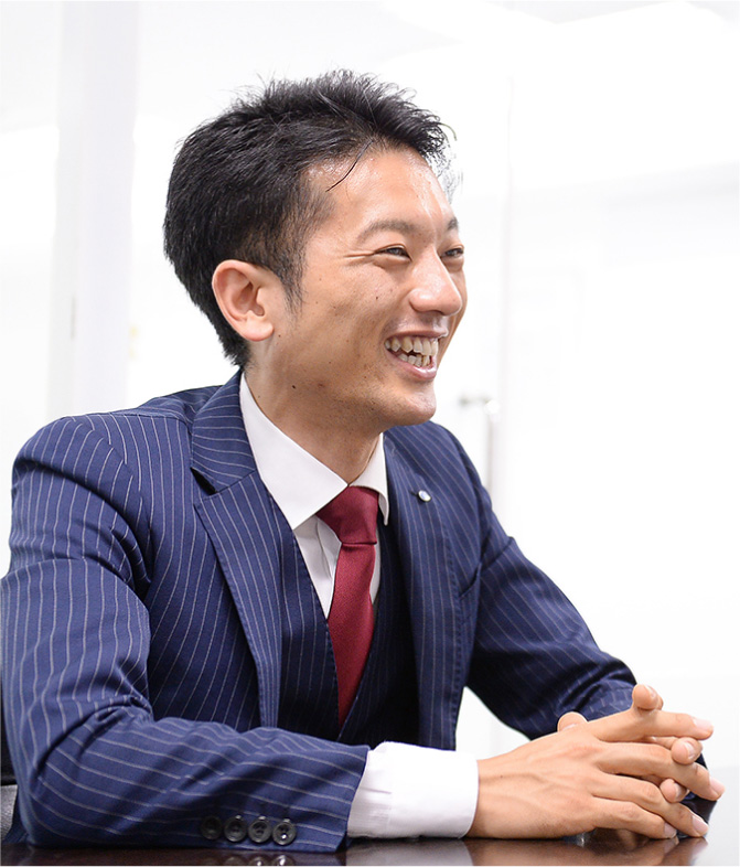 社員